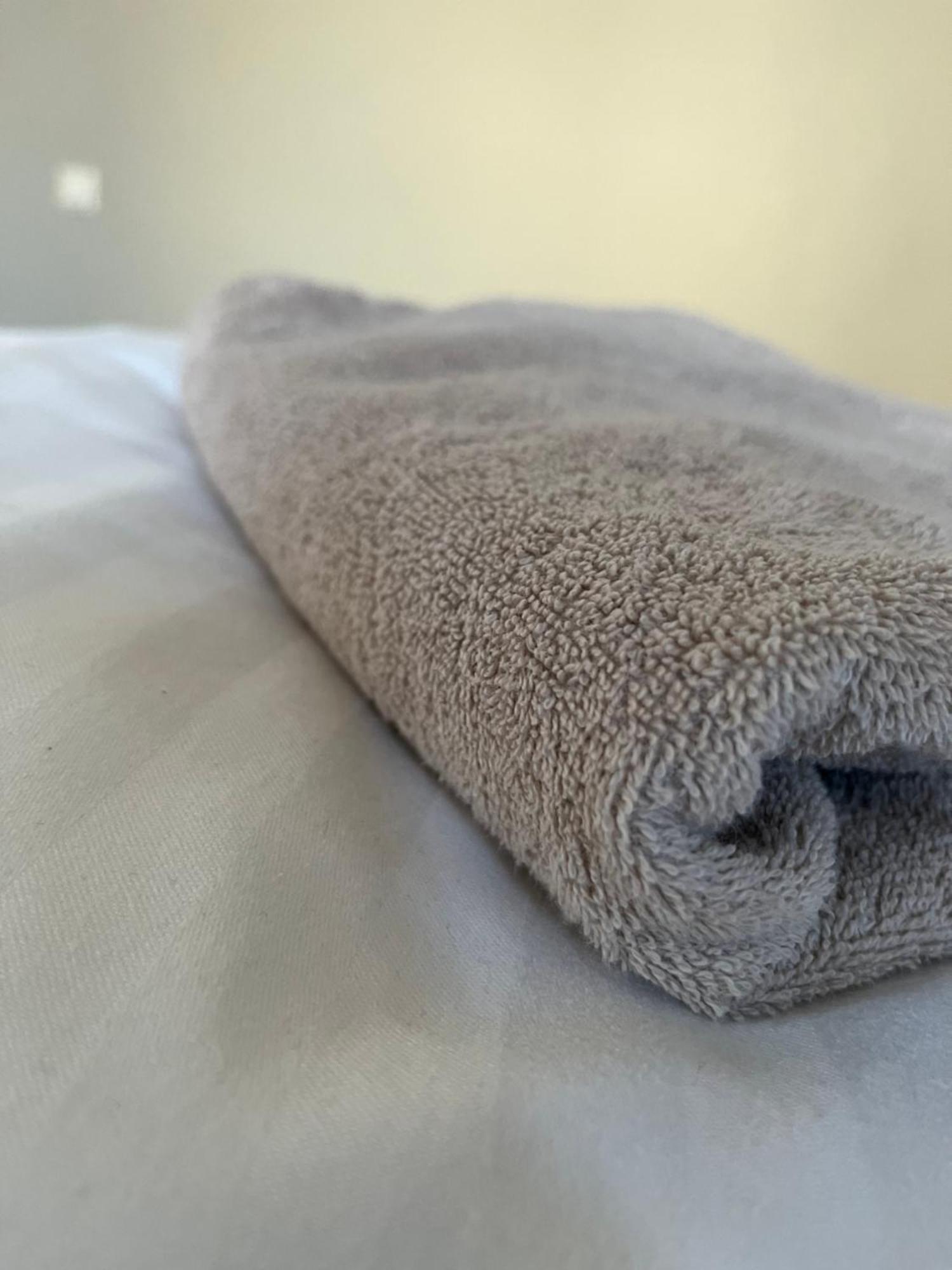 4U Hotel Men Only Hohenthurn Eksteriør billede